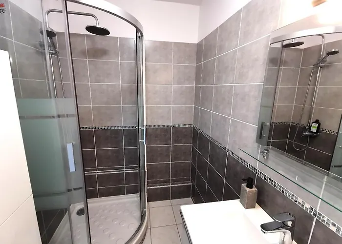 Les Pins De L'ocean - A 1km De La